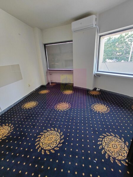 Spatiu comercial bd DECEBAL - PIATA ALBA IULIA